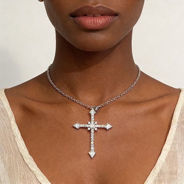 Women's jewelry Women's Necklace Diamond-encrusted Star Cross Necklace New winter necklaces