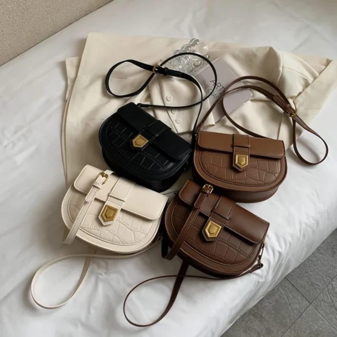 Hawaii Moonbag – Stylish Shoulder & Crossbody Bag
