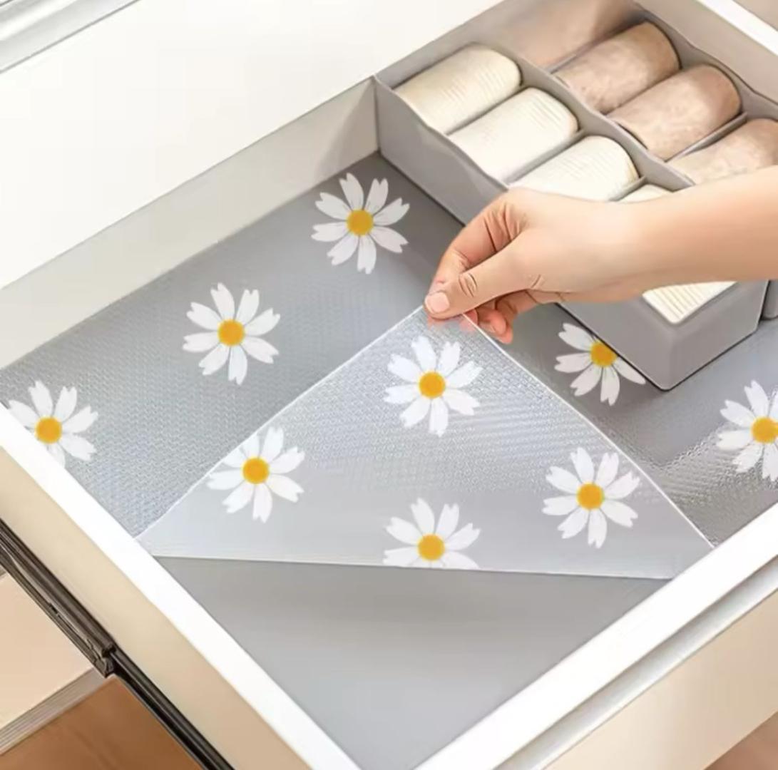 Daisy Pattern Kitchen Drawer Liners