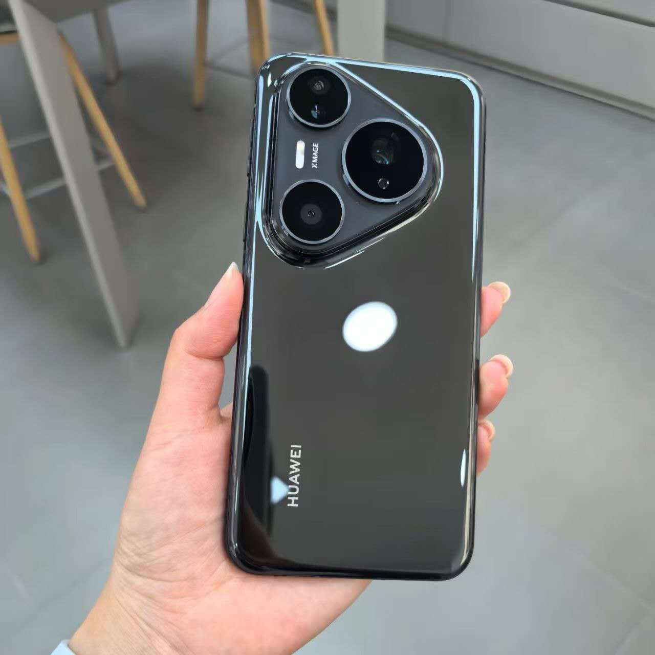Brand New Huawei Pura 80 Pro original phone can get access to Google services through the guidance of the store, all apps available, super high end device