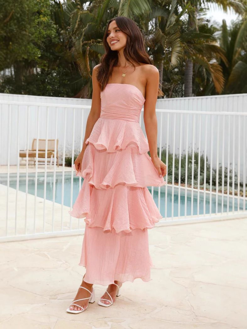 Summer new women's dress fashion solid color sleeveless tube top backless cake skirt long dress is suitable for daily leisure party holiday dinner guests.