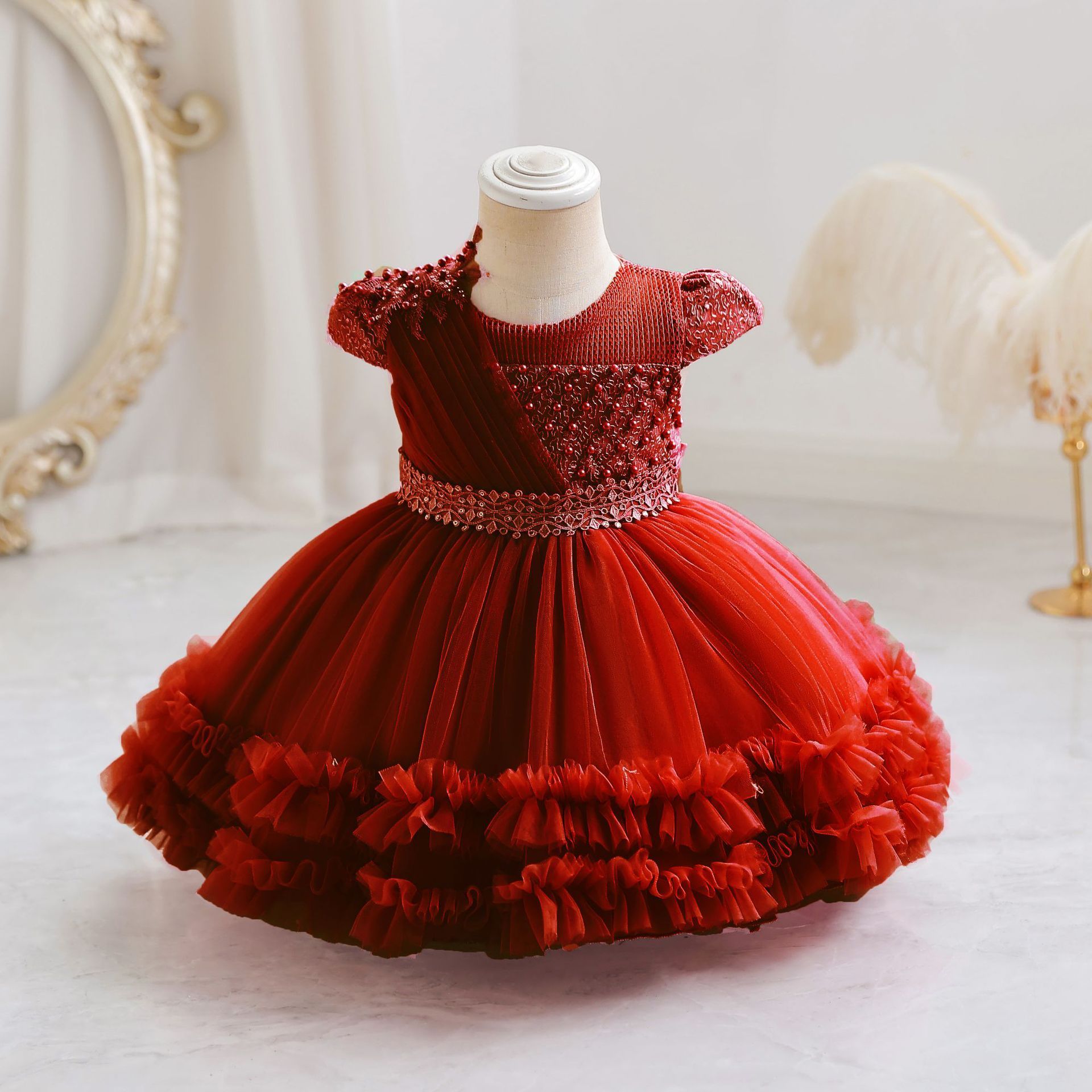New high-end girls' dresses in summer are solid color round neck short-sleeved beaded fluffy gauze princess dress birthday party school Christmas party wedding dress costume.