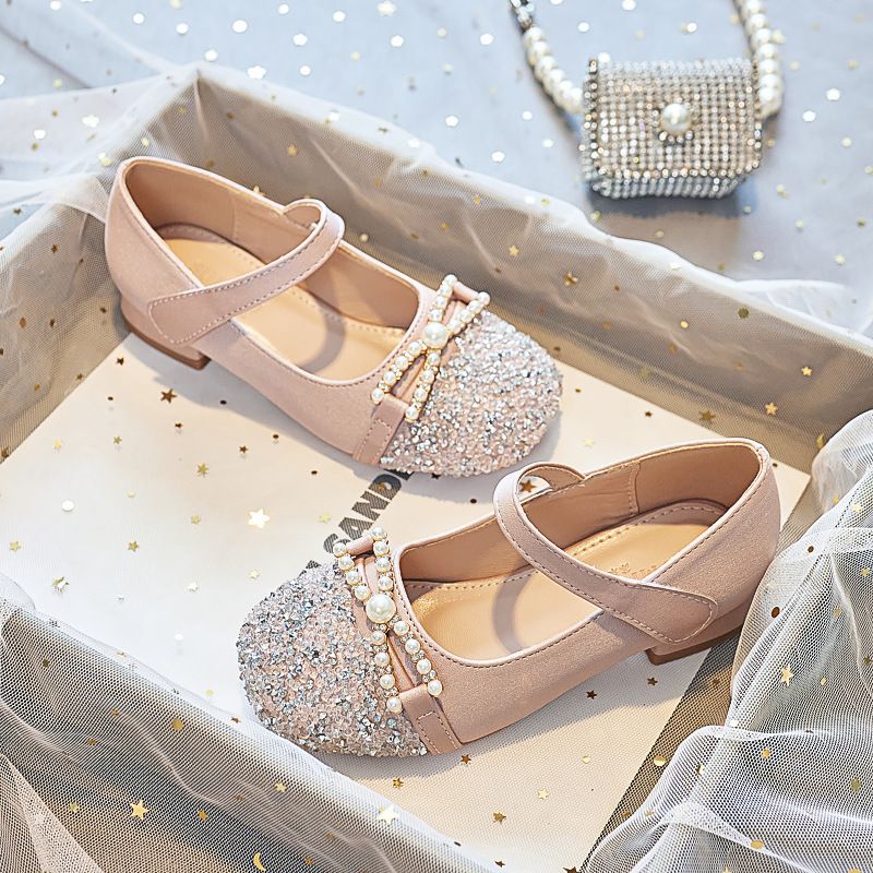 New girls' shoes Princess shoes sequined soft-soled performance shoes with dress shoes are suitable for birthday parties, school Christmas parties and banquets.