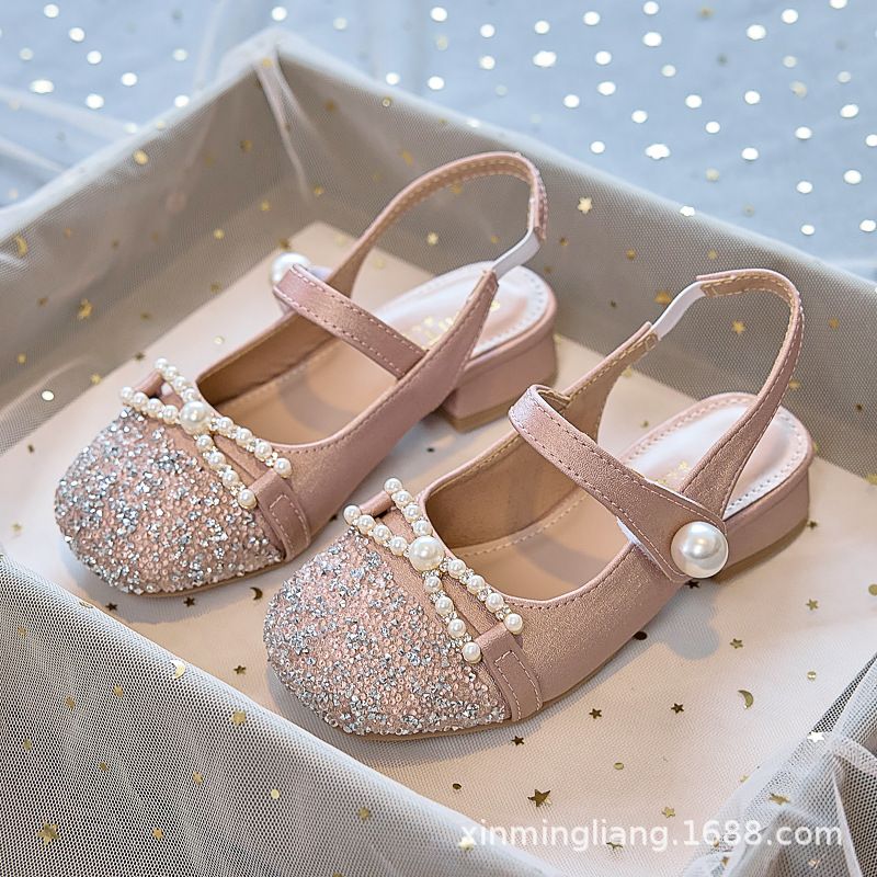 New girls' shoes, high-heeled princess shoes, children's leather shoes with dresses, little girl Mary Jane's fashion sandals are suitable for birthday parties, school Christmas parties and banquets.