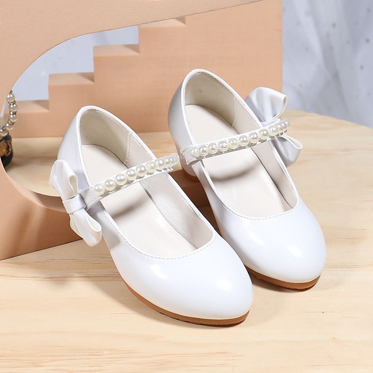 New girls' shoes Princess shoes Pearl round-headed shoes with dress bow high-heeled shoes are suitable for daily casual birthday parties, school Christmas parties and banquets.