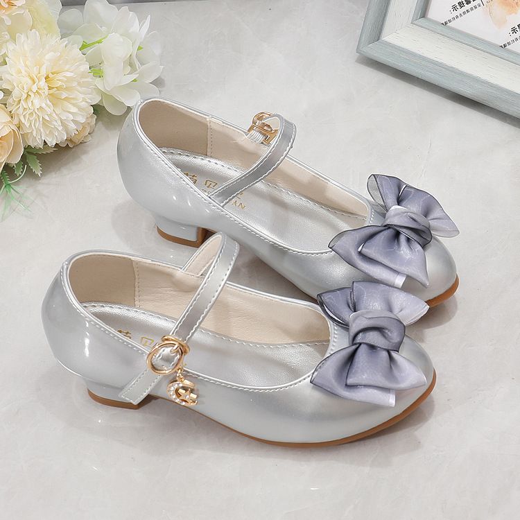 New girls' shoes Princess shoes Joker bow shoes with dress high heels shoes are suitable for daily casual birthday party, school Christmas party and banquet performance.