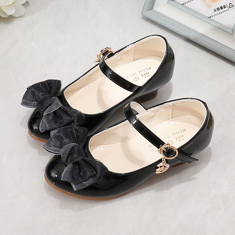 New girls' shoes Princess shoes Joker bow shoes with dress high heels shoes are suitable for daily casual birthday party, school Christmas party and banquet performance.