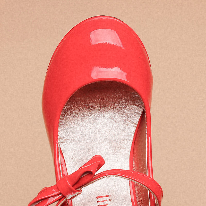New girls' shoes Princess shoes with dress shoes Children's high-heeled shoes are suitable for daily casual birthday parties, school Christmas parties and banquets.
