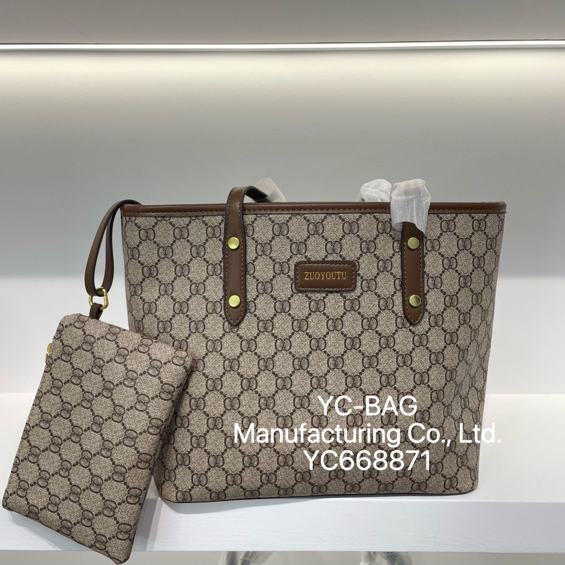 New handbag fashion tote bag large capacity handbag vintage Joker shoulder bag with reading letters is suitable for daily leisure commuting parties.