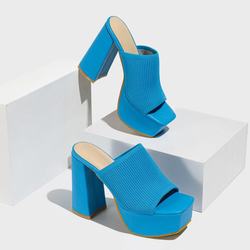 New women's shoes in summer are fashionable, solid color, knitted thick-heeled, high-heeled sandals and slippers, and fishmouth sandals are suitable for daily leisure commuting parties and banquets.