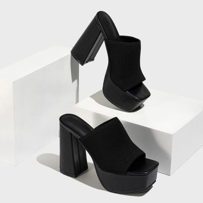 New women's shoes in summer are fashionable, solid color, knitted thick-heeled, high-heeled sandals and slippers, and fishmouth sandals are suitable for daily leisure commuting parties and banquets.