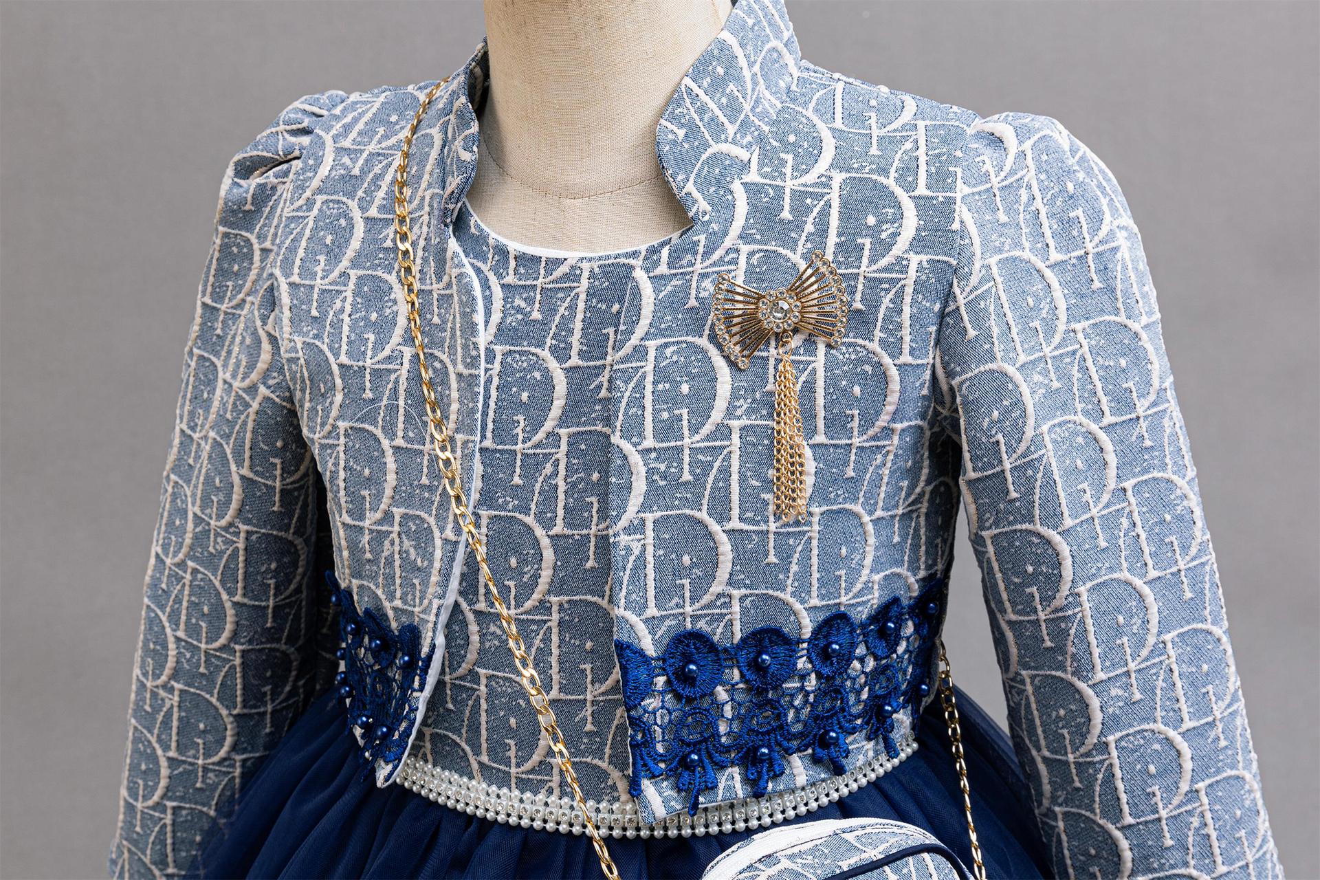 New girls' dress suit Long-sleeved coat coat T sleeveless bow gauze dress small backpack suit is suitable for birthday party, school Christmas party, wedding dress and dinner performance.