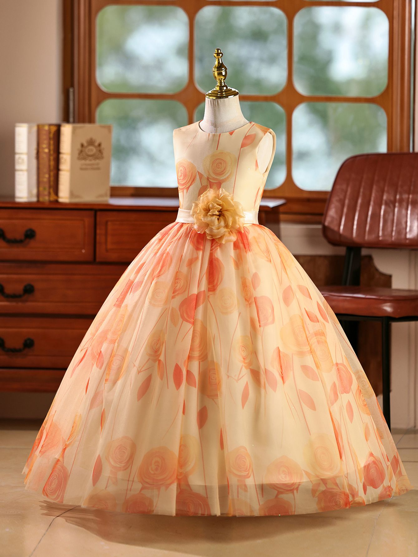 New girls' dresses printed sleeveless round neck three-dimensional flower gauze fluffy skirt Princess dress is suitable for birthday party, school Christmas party, wedding dress and dinner costume.