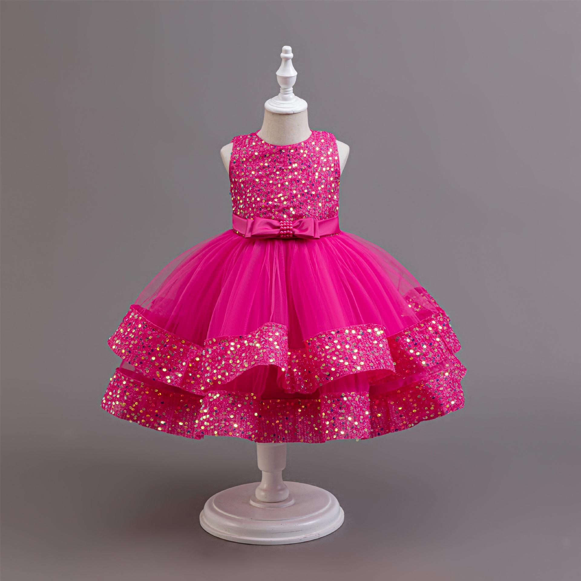 New girls' dresses in summer are sleeveless round neck sequins beaded bows, gauze fluffy skirts, princess dresses, birthday parties, school Christmas party dinner dresses and costumes.