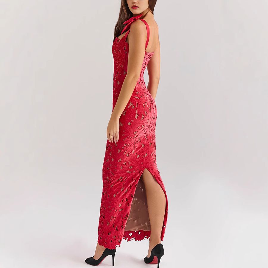 New women's dresses in summer are fashionable, solid colors, sleeveless bows, square collars and slim long dresses, which are suitable for daily casual parties and dinner dresses.