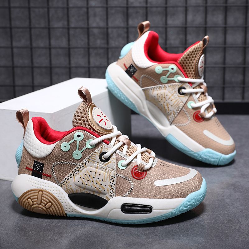 The new boys' sports shoes are light and breathable with non-slip and wear-resistant soft soles. Children's leisure running shoes are suitable for daily leisure sports and outdoor running training.