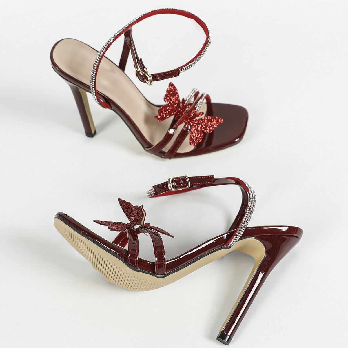 Summer new women's shoes square butterfly rhinestone stiletto sandals open-toed high-heeled sandals are suitable for daily leisure commuting parties.