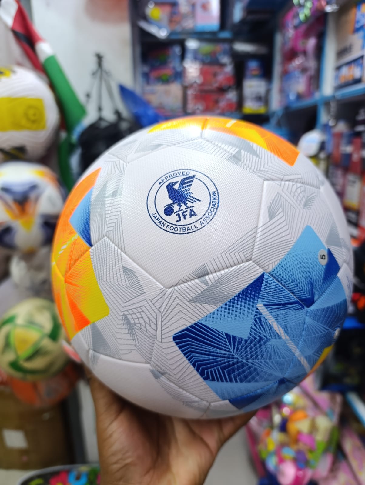 ✅️LALIGA PREMIER LEAGUE QUALITY ✅️Magnetic Football Leather Soccer Ball - Official Big Size 5.made with Finest Material for Utlimate Flight Stability and Durability.  It is thermal-stitched and perfec