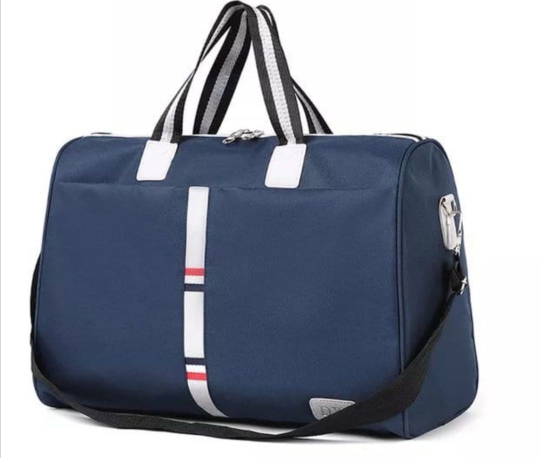 🍒Travel in style 🍒High Quality Unisex waterproof travel duffle bags.Made of high quality material, the travel bags is durable, waterproof, tear resistant. Comes with adjustable shoulder strap and pa