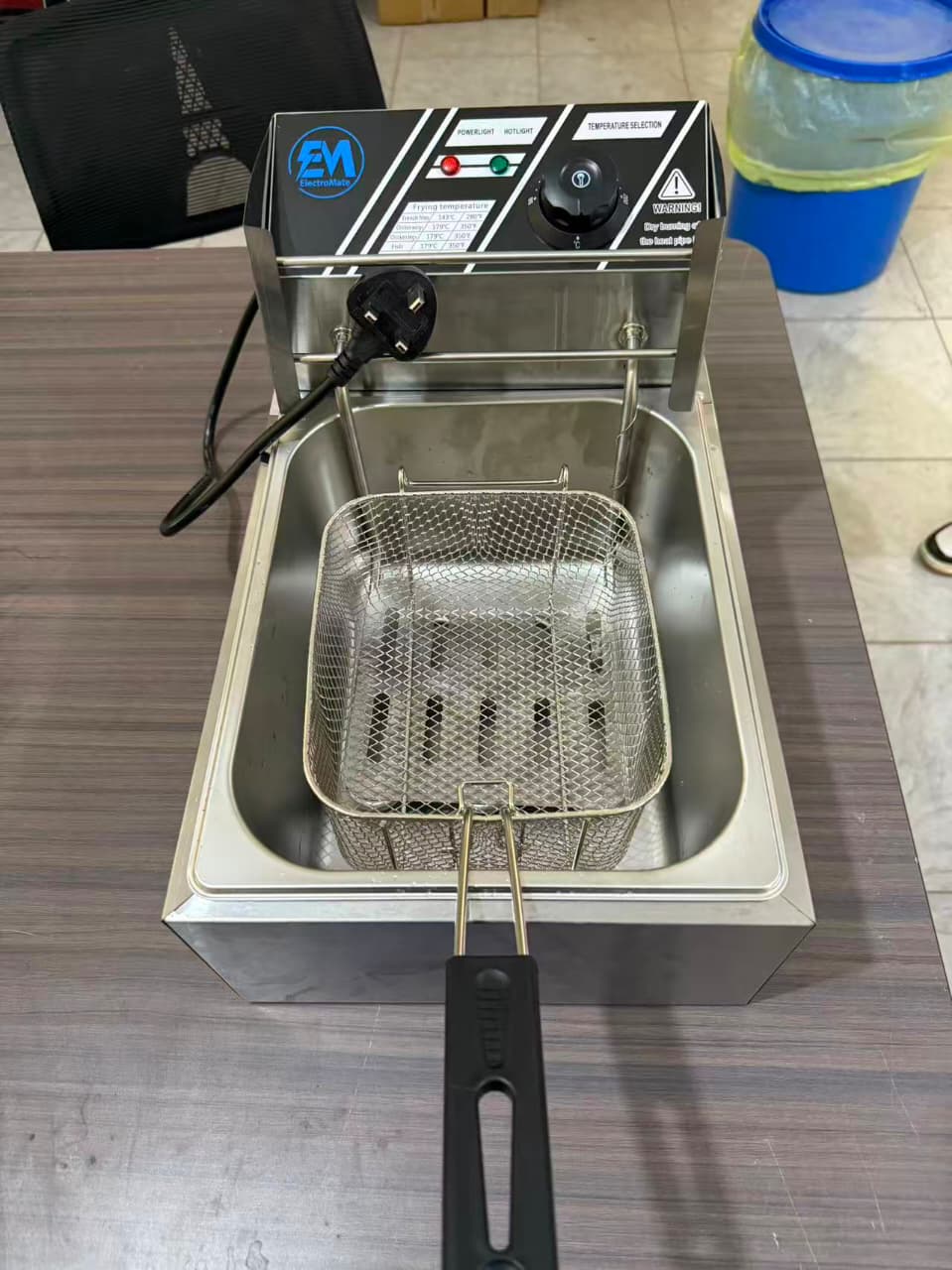 NEW INN🎀Em Electromate 6 LITRES STAINLESS STEEL 6L SINGLE TANK Energy Efficient Double Electric Chips, Chicken or MANDAZIS Deep Fryer Machine🎉perfectly fried meals with the Electromate Single Deep F