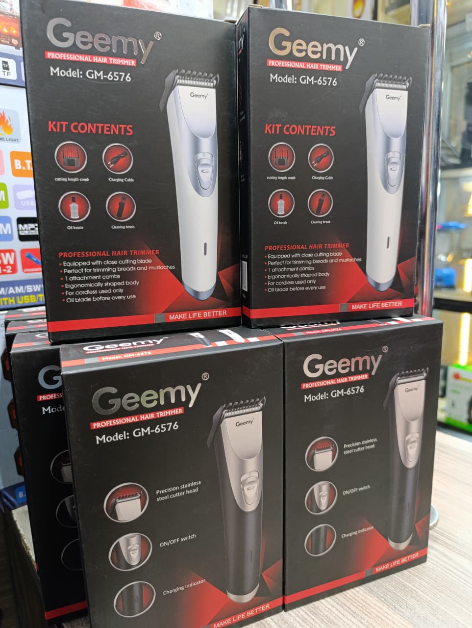 🥰Geemy Small Rechargable Shaver/Trimmer Men Barber Hair Cutting Machine Shaver For Men😶‍🌫️Boasting a single-speed setting, this men’s cordless shaver can be a must-have for your grooming needs and