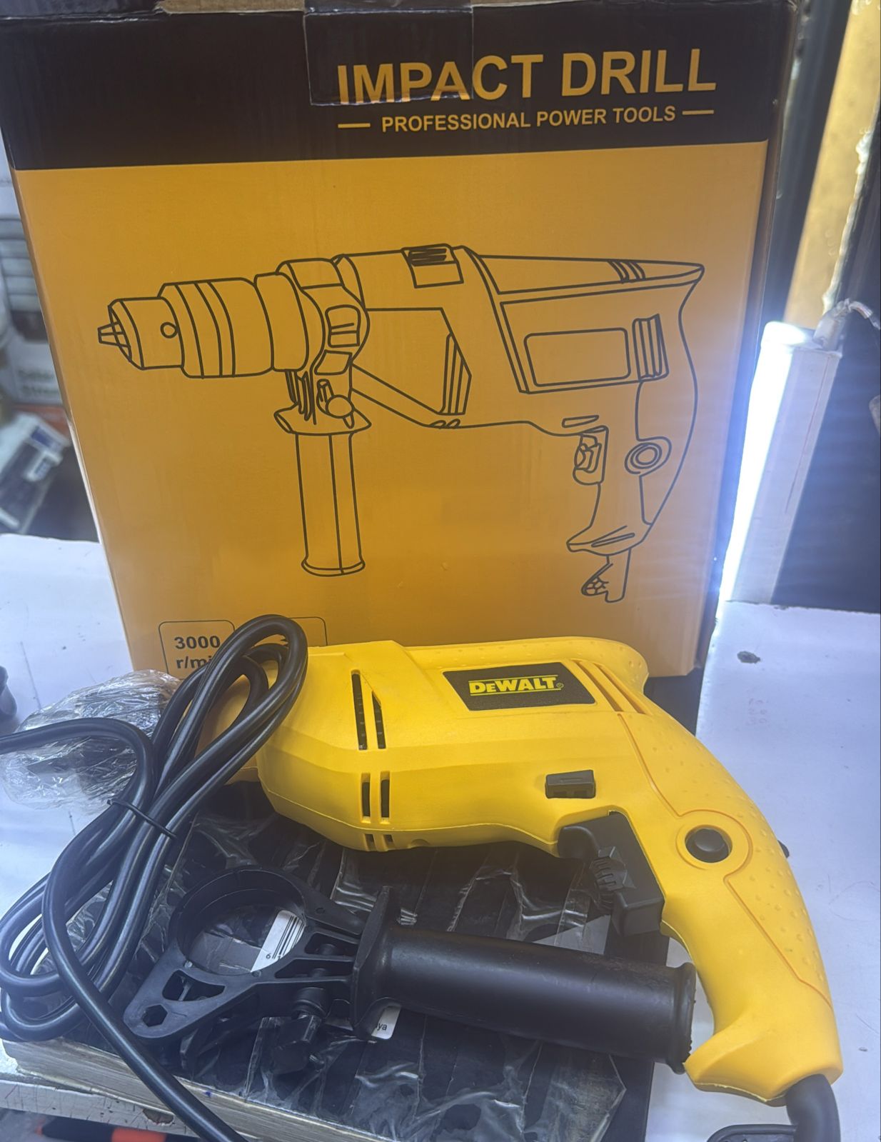 HIGH PERFORMANCE 700W* MOTOR.DUAL OPERATION: ROTATION ONLY - ROTATION WITH HAMMERING.😶‍🌫️Dewalt Electric Impact Drill.Heavy Duty Drilling Machine🎇CONTINUOUS RATING INPUT      - 710W

CAPACITY - CON
