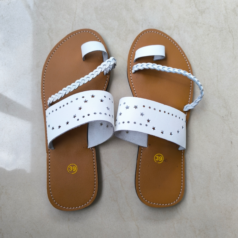 Women's Shoes Sandals Leather ladies Flats Sandals New Flat-soled ladies Sandals Large Size Women Shoes Flat Sandals Retro Girls Simple Open Shoes for Ladies