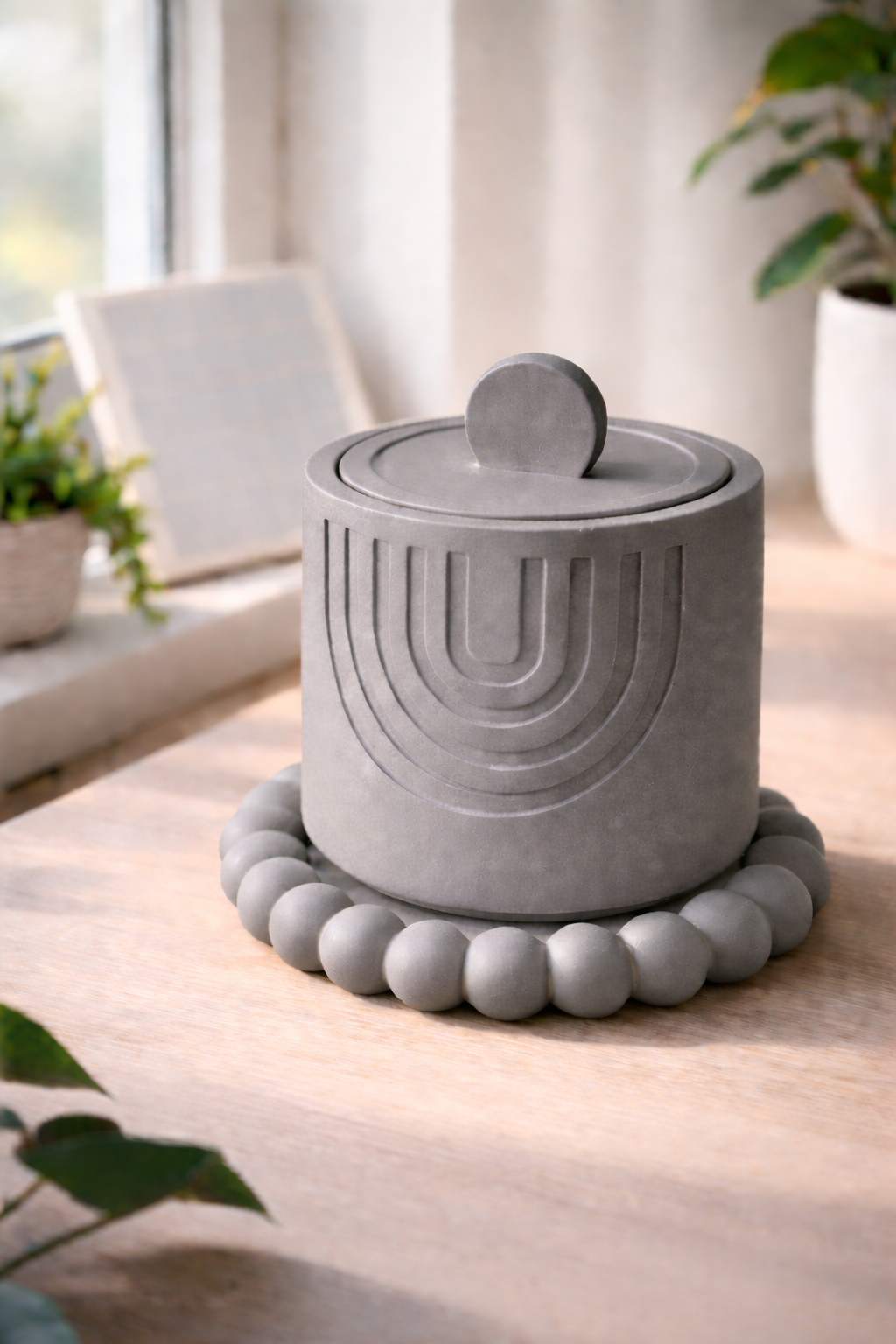 HOT DEAL 2 pcs Home Decor quality Storage Dish+ lid +Small round bubble tray -a luxurious touch to your interior setting, can be used for storing you jewelry.