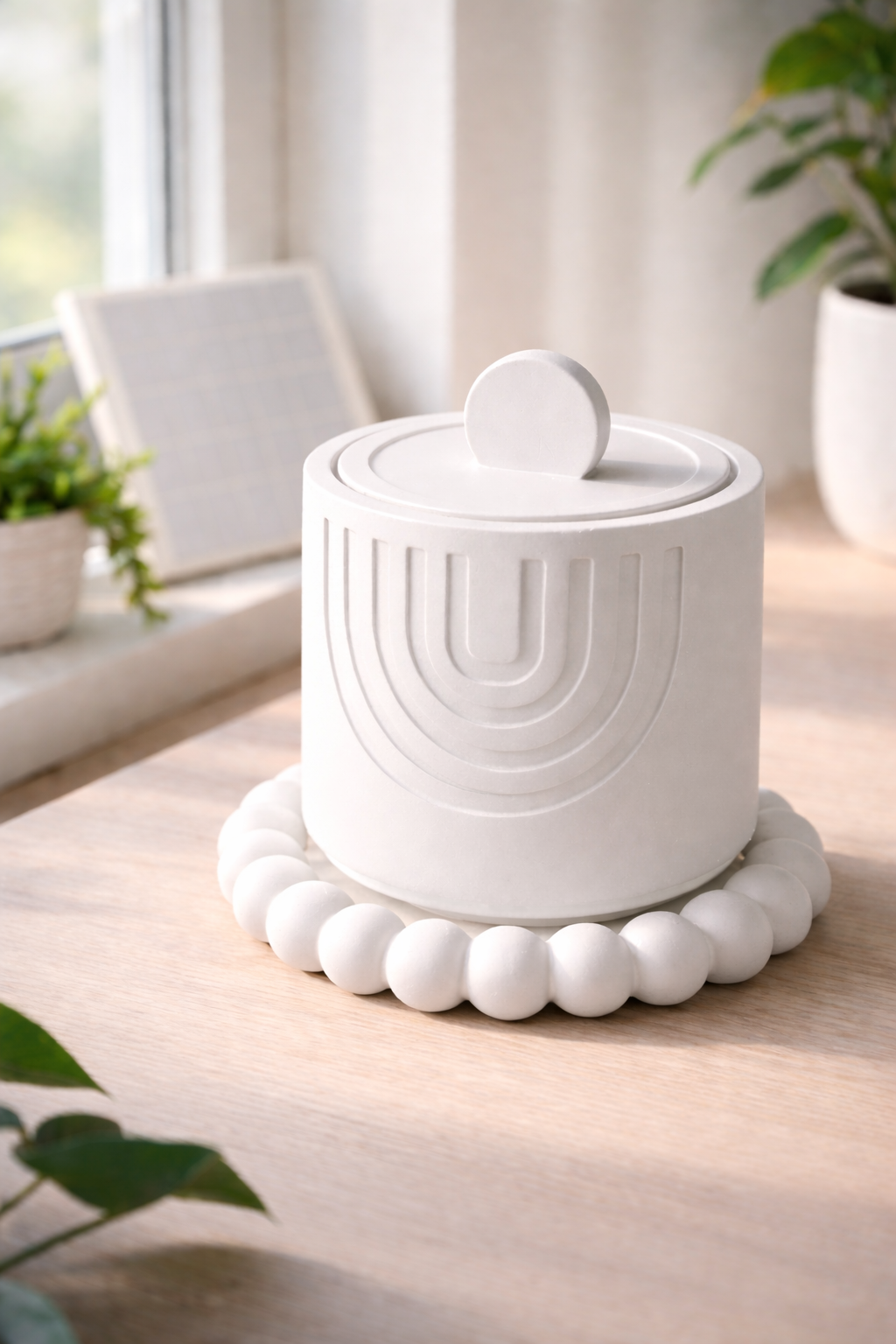 HOT DEAL 2 pcs Home Decor quality Storage Dish+ lid +Small round bubble tray -a luxurious touch to your interior setting, can be used for storing you jewelry.