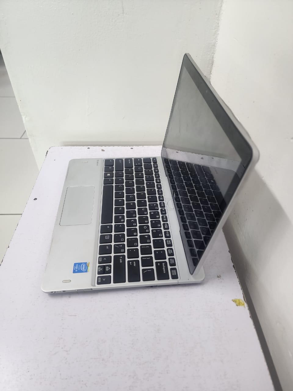 HP EliteBook Revolve 810G3