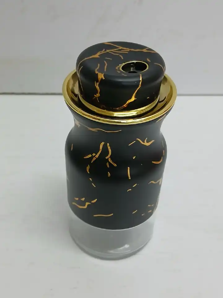 Marble Salt Shaker – Elegant Black and White Design, Durable Kitchen Table Seasoning Accessory, Easy to Use, Compact and Stylish, Ideal for Home, Dining, Restaurant, or Office Use
