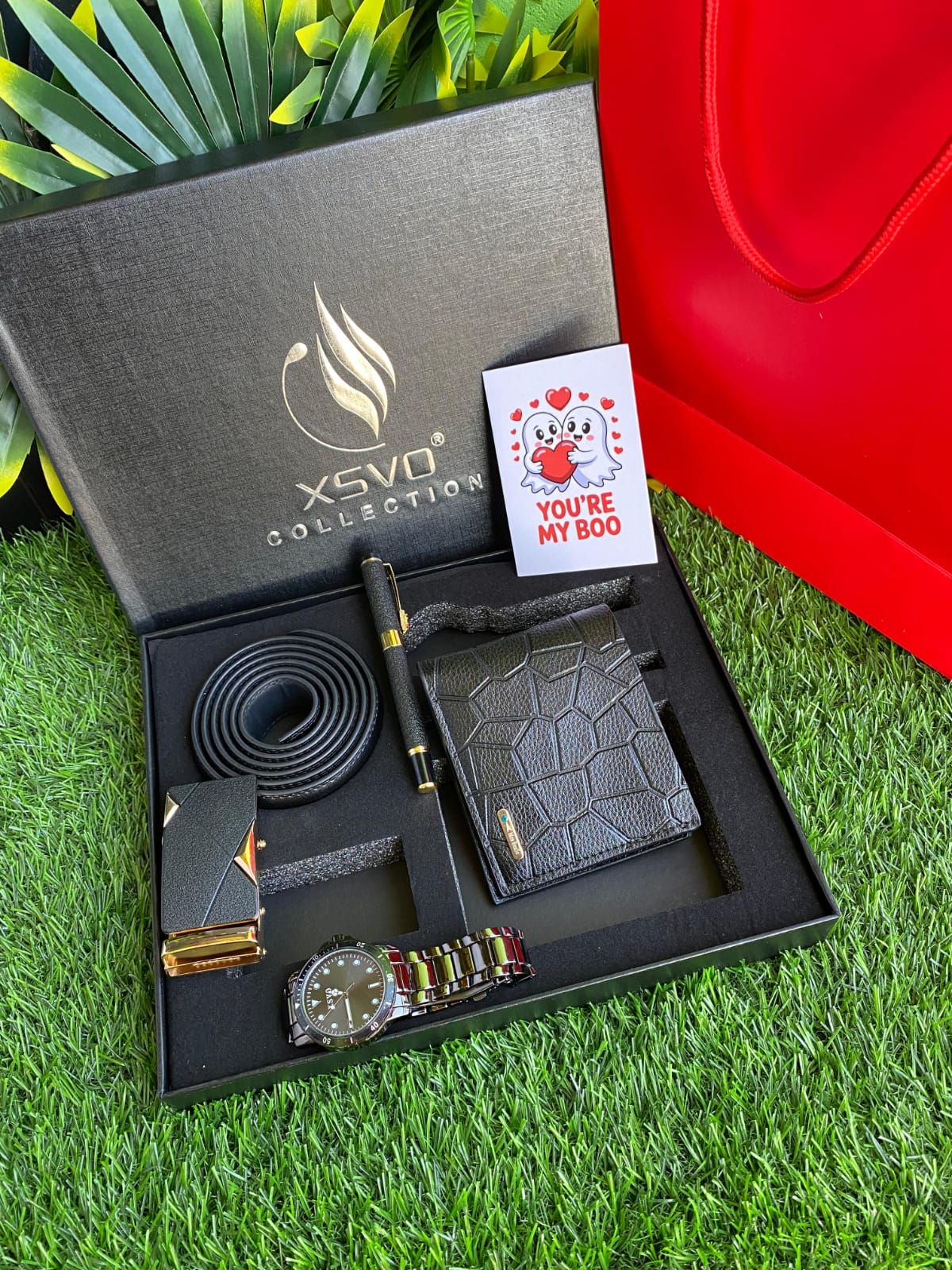 Valentines gents gift package gift set with watch, belt ,wallet, executive pen, gift card and gift bag.