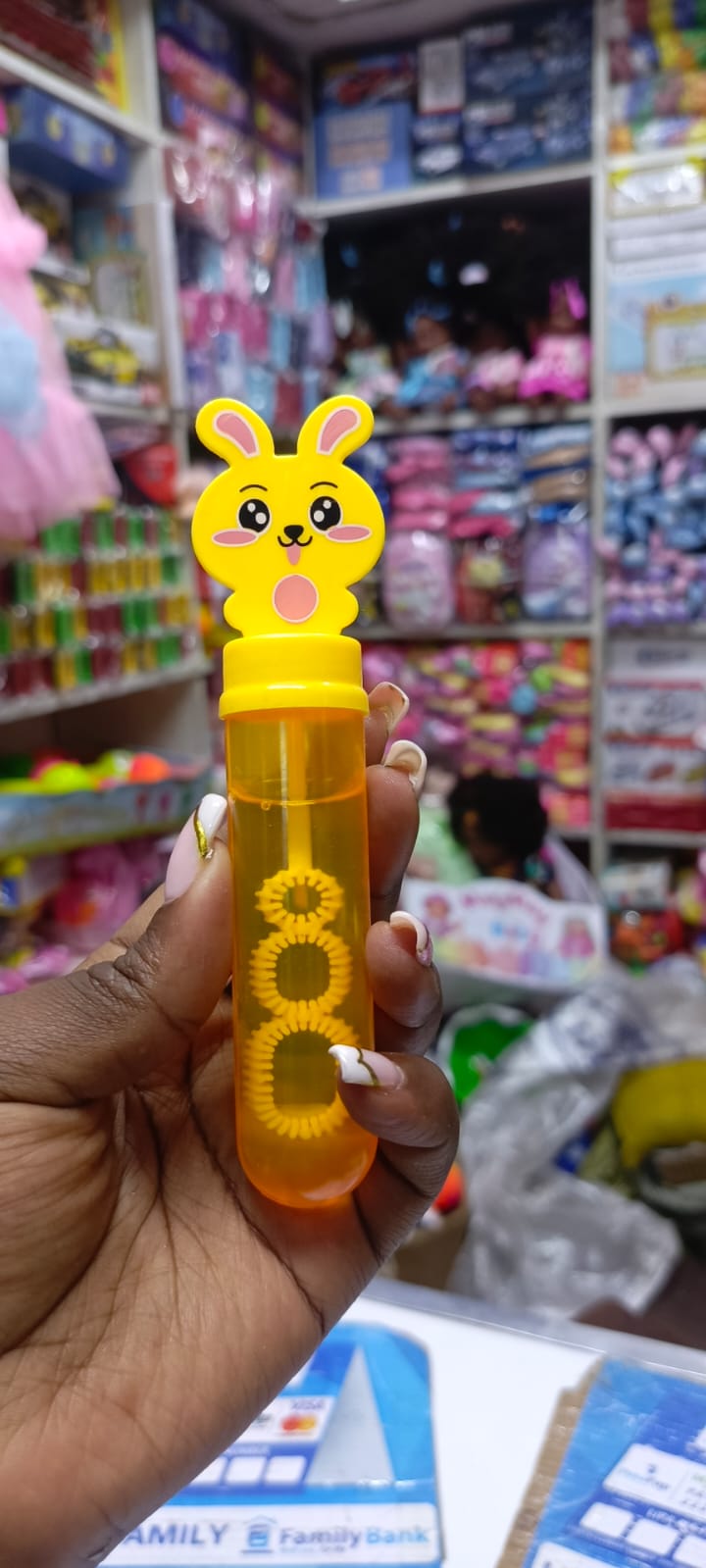 Bubble toyKids Toys Multi-color Optional Children's Mini Bubble Toys Cartoon Soapy Water Bubble Stick Soap Tube Bubble Wand 1 pc and 2pcs