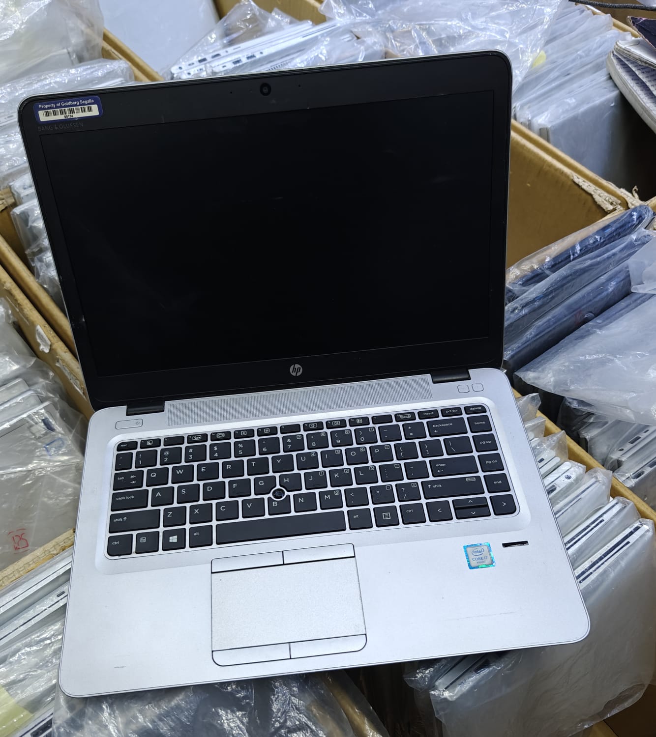 Refurbished HP EliteBook 840 G3, Intel Core i7 6th Gen, 8GB RAM, 256GB SSD, 14-inch Display, Integrated Graphics, Windows 10/11, Compact & Reliable for Business Use