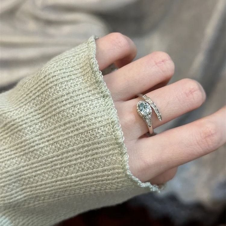 Colorful Diamond Spirit Snake Ring, Suitable for Women and Girls, Fashionable and Adjustable Ring, Simple, Jewelry Gift