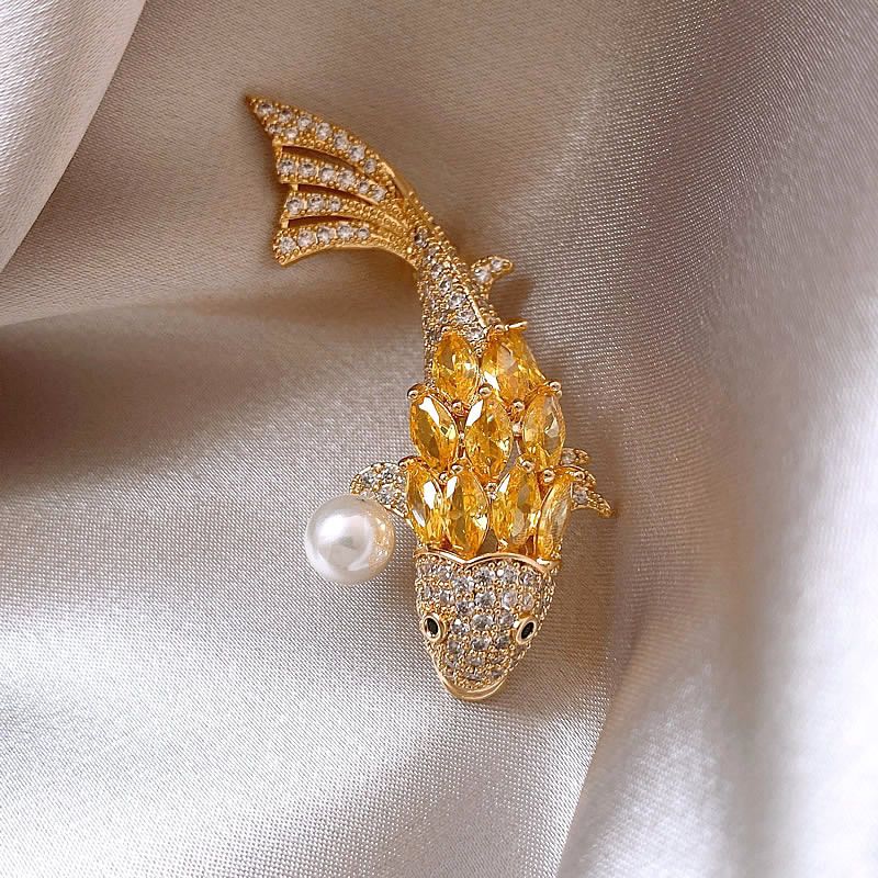 Exquisite Luxury Pearl Gold Fish Brooches For Women And Girls, Fashionable Cute Gold Fish Brooch, Suit Pins, Gifts