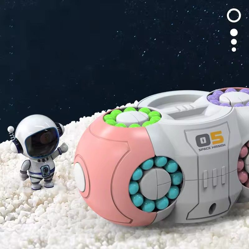 Fingertip Magic Cube Bead Stress Relieving Puzzle Game, Magic Bean Eight Sided Rotating Gyroscope, Children's Puzzle Toy