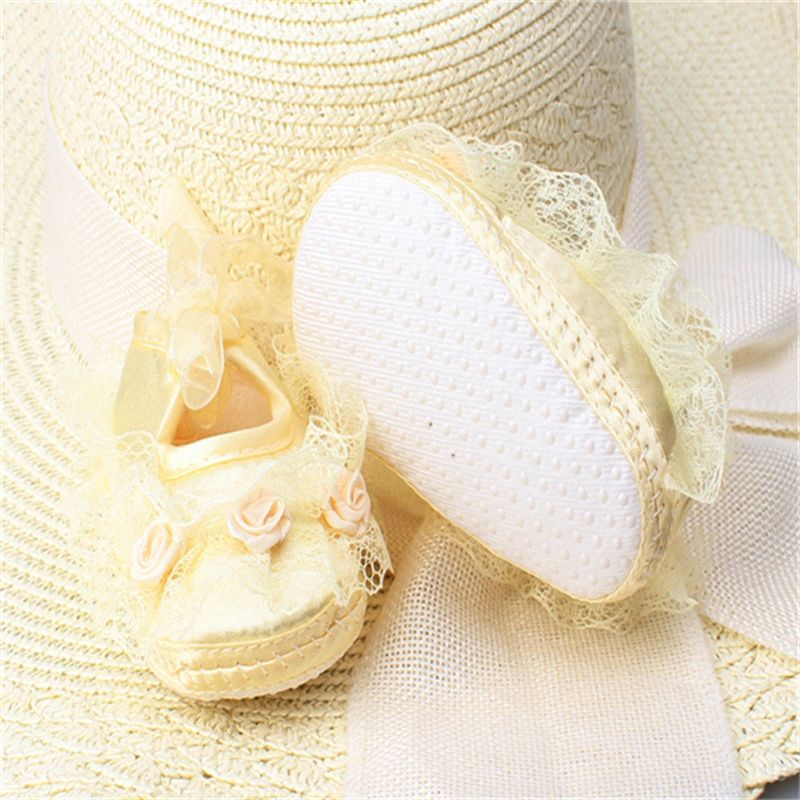 Baby New Born Girls Shoes Toddler Baby Soft Sole Slip Shoes Female Baby Lace Bow Princess Pink Shoes