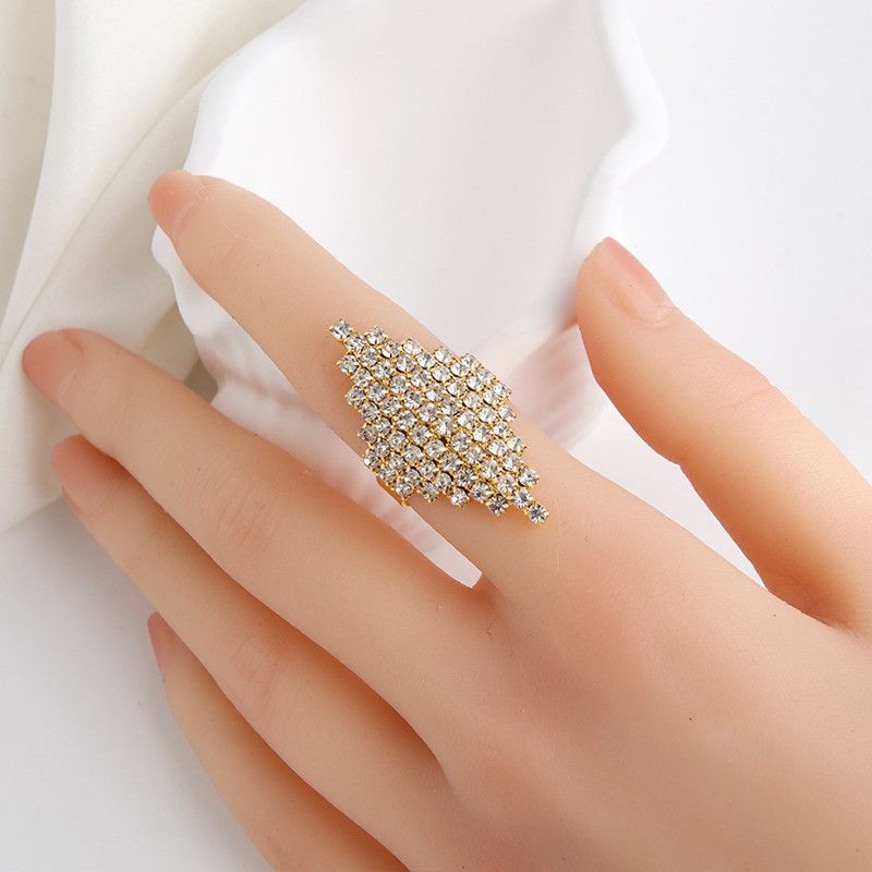 1PC Vintage Luxury Fashion Wedding Diamond Shaped Crystal Ring With Adjustable Couple Engagement Ring, Suitable for Women