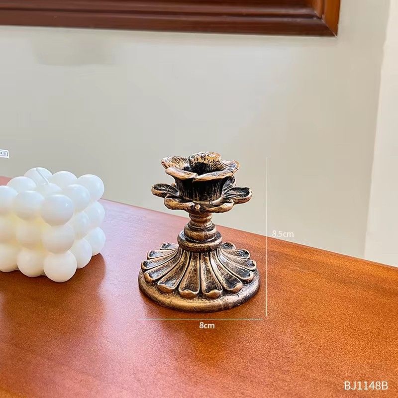1PC Vintage Classical Candlestick Holders Bronze Candle Stand Candle Holder Home Decoration Ornament Tabletop Candle Holders