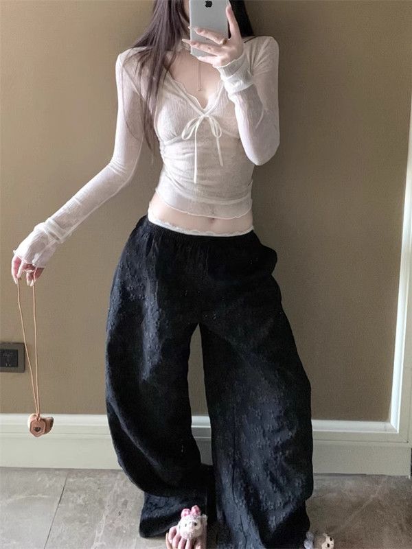 Sexy Short Lace Crop Top Women's V-Neck Low-Bust Sweet Spicy Girl Style Fashionable Autumn Body-Shaping Elegant Beautiful Blouse