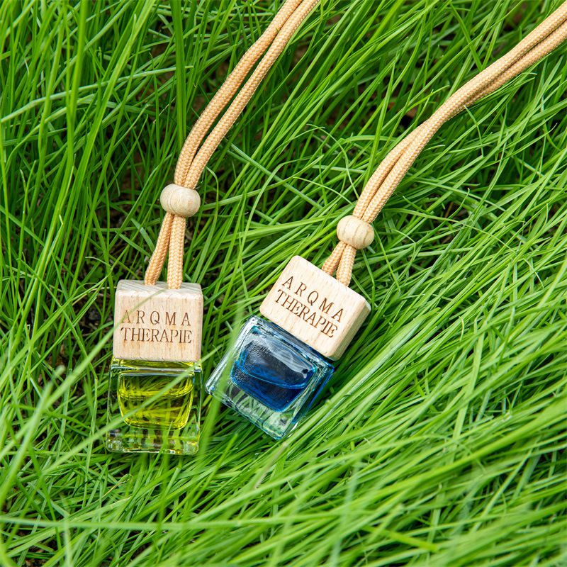 1PC 8ml Square Car Diffuser, 10 Scents Hanging Air Freshener with Refillable Bottle, Car Fragrance Decor Gift like Gardenia