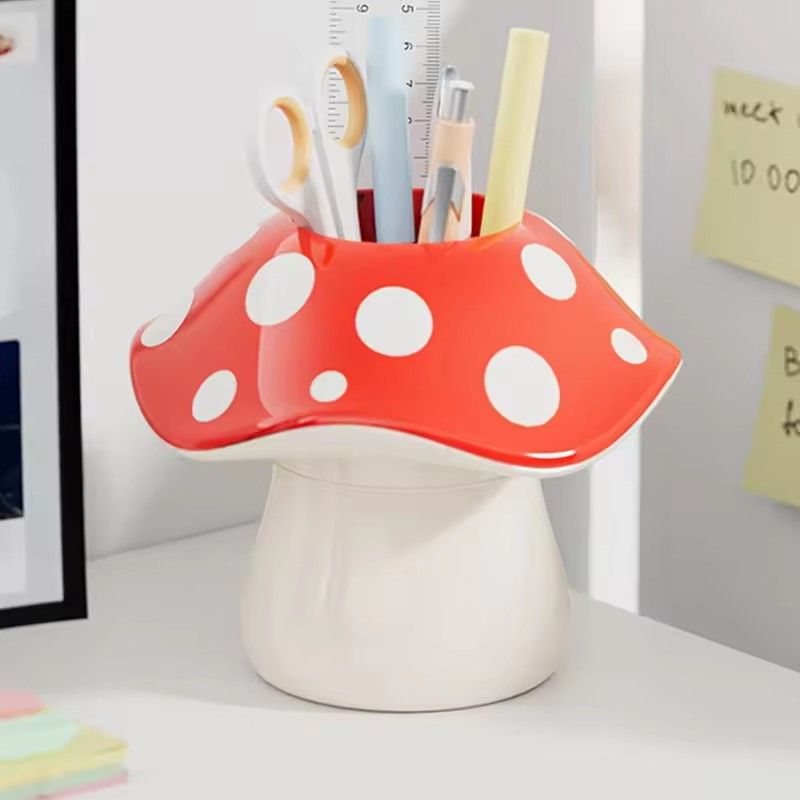 1PC Polka Dot Mushroom Storage Box For Student Dormitory Desk Stationery Sundries Pen Holder Bathroom Makeup Brush Organizer