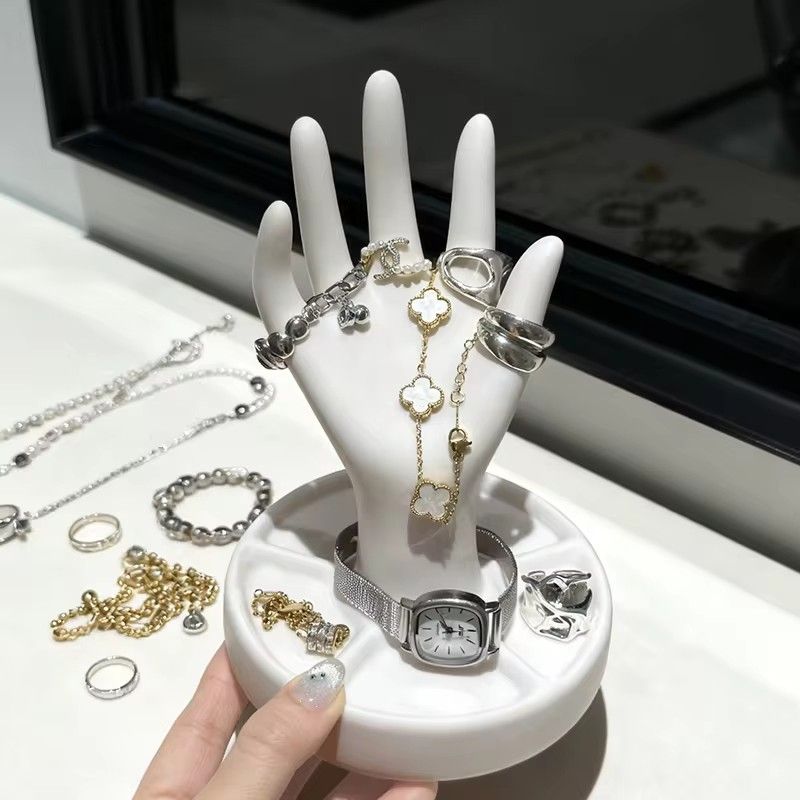 Creative Fingers Jewelry Storage Rack Makeup Table One-Handed Jewelry Storage Holder Home Bedroom Decoration Storage Ornament