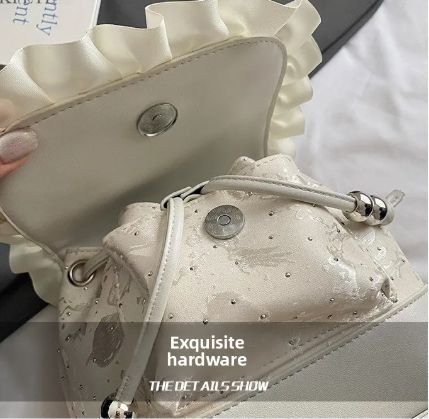 2026 Autumn New Japanese Bud Tied Sweet Cute Bow Lace Lolita Backpack Sweetheart Girl Fashion Casual Small Backpack for Women