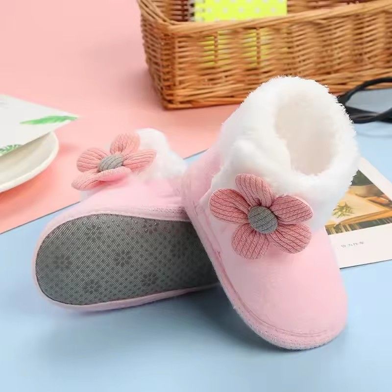 1 Pair Keep Warm Wearable Winter Protect Foot Cover Children's Cotton Shoes First Walkers Baby Toddler Shoes 0-12 Month