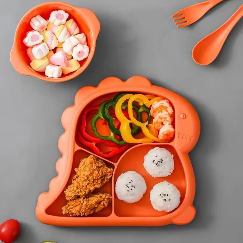4Pcs Baby Silicone Feeding Set Children Bowl Dining Plate Spoon Fork Set Kid Waterproof Kitchenware BPA Free Baby Stuff