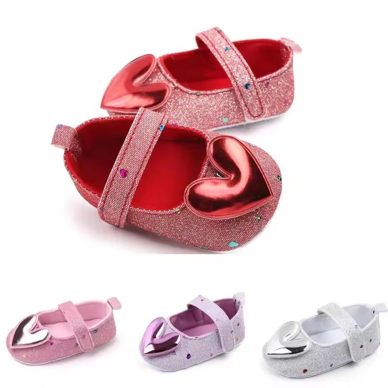 Baby Girl Toddler Shoes Baby 3D Love Heart Style Baby's First Pair of Step Shoes Breathable Non-slip Fashion