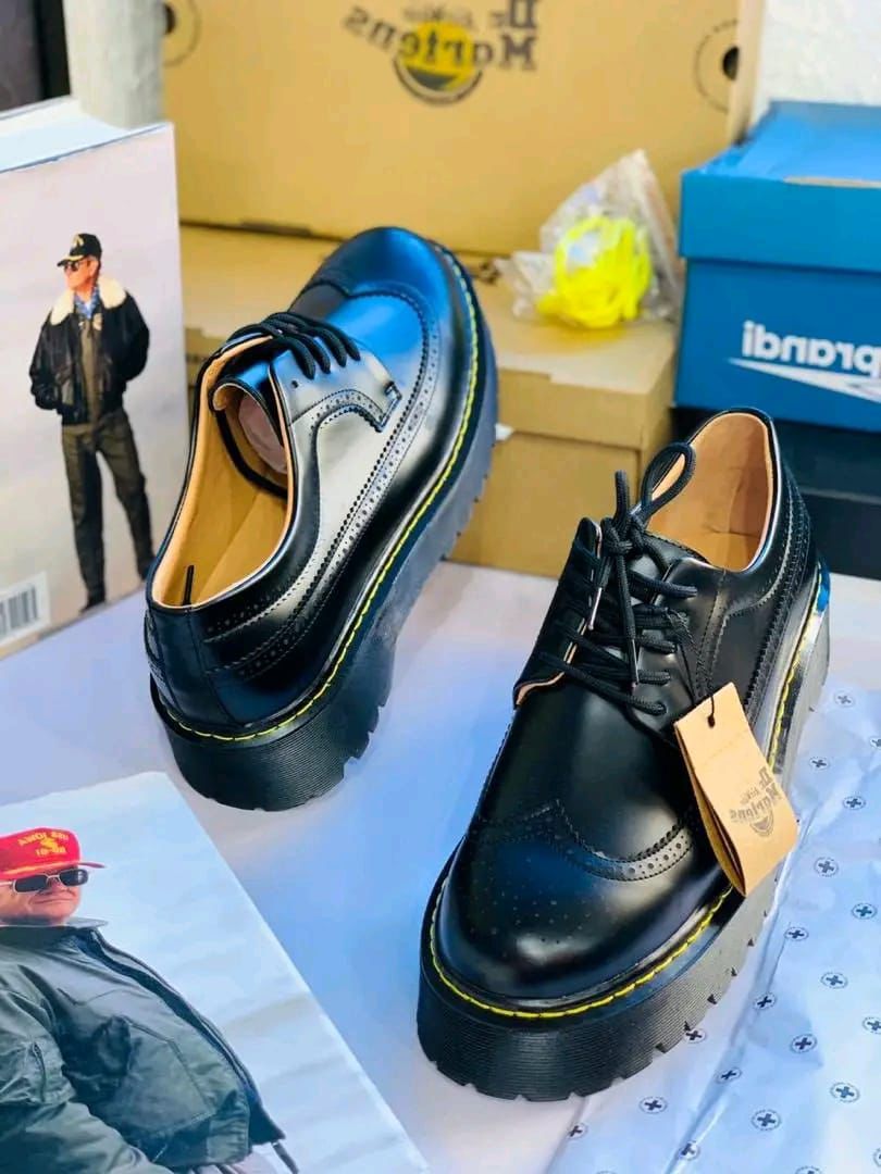 Dr Martine boots size 38-44
Dr Martine oxford size 38-44
Dr Martine monk strap size 38,39,41,43
Dr Martine weetlook size 38,39