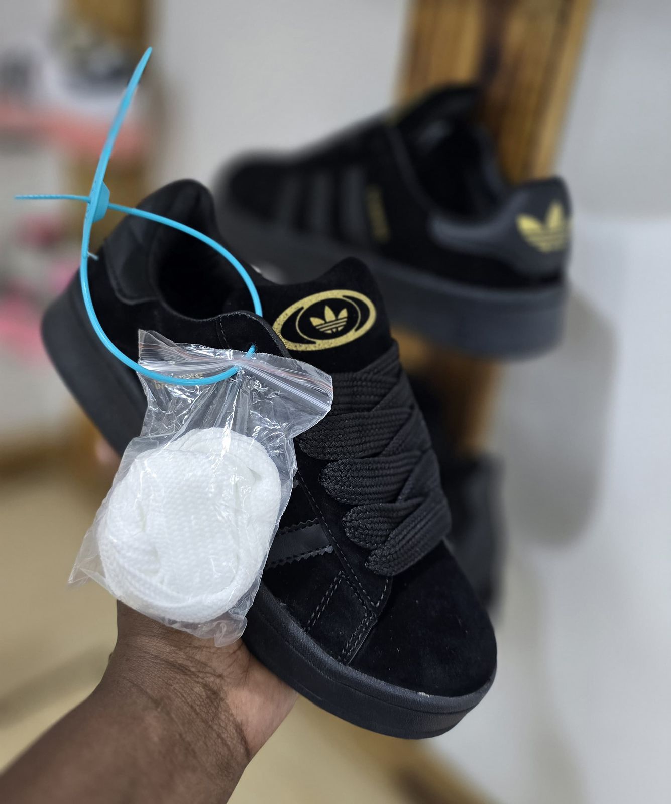 stylish adidas campus available size 37-42 with extra lace
available colours black,black white,blue and pink.